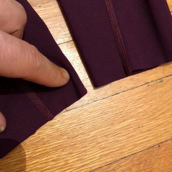 P’tula The Raenell Pocket Leggings in Black Cherry, size Small - Picture 9 of 14